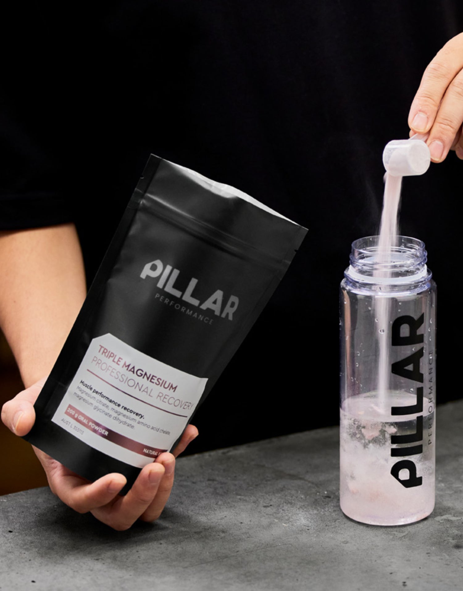 Triple Magnesium Berry de Pillar Performance suplemento premium para recuperación deportiva nocturna