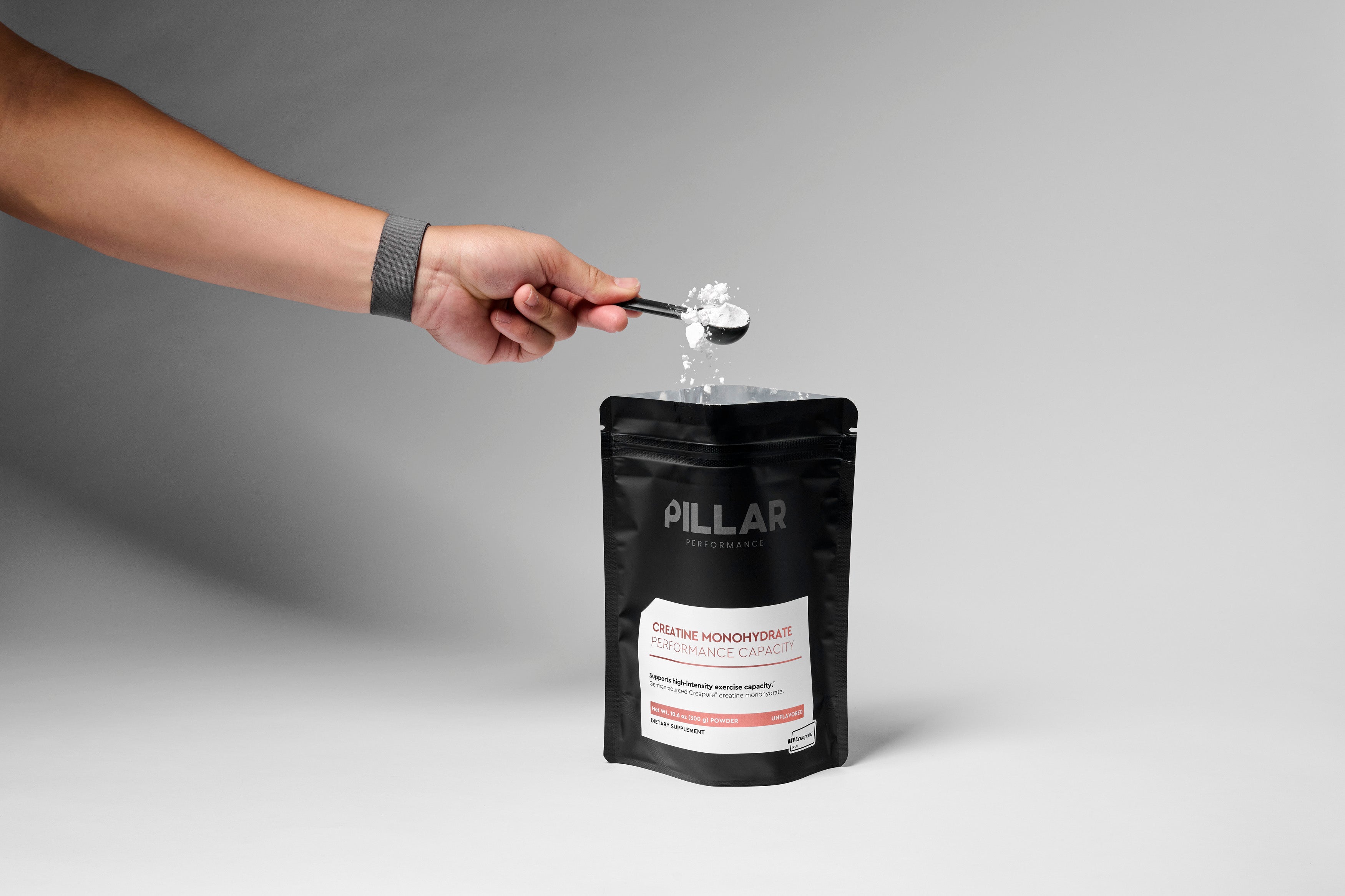 Creatina monohidratada Pillar Performance suplemento deportivo de alta pureza para mejorar fuerza, potencia y recuperación muscular